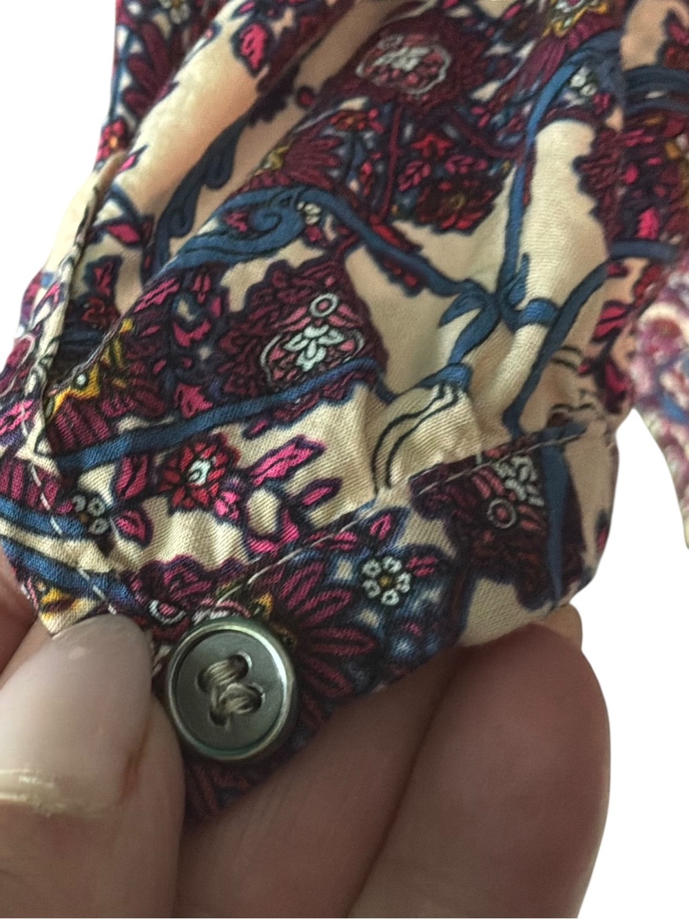 Daniel Rainn Split Neck Boho Blouse - Picture 5 of 10